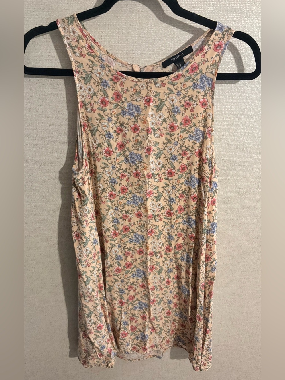 Forever 21 Cream Floral Scoop Neck Tank